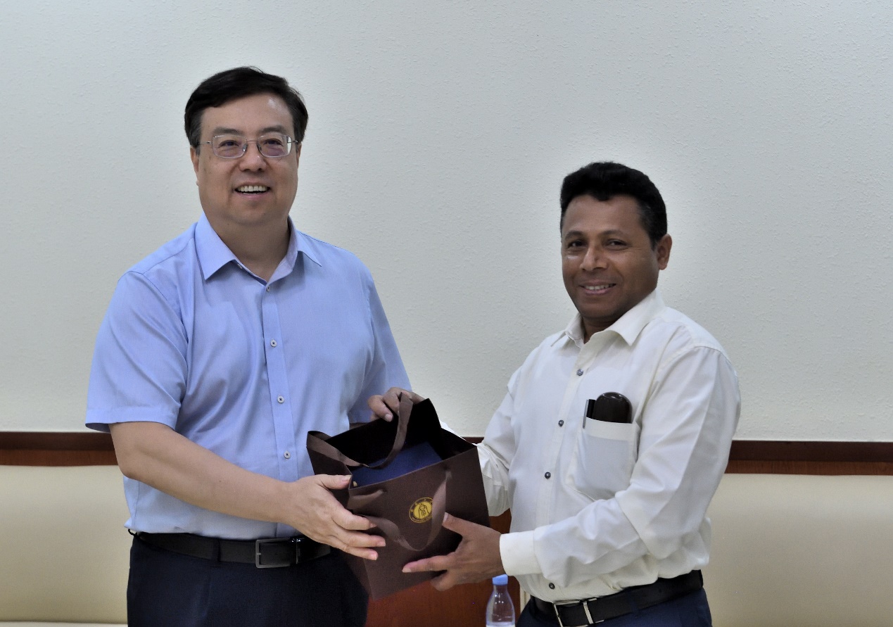 文件名称:image1.jpeg原图大小:NaNGB